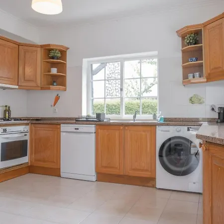 Nini's House - Aroeira, Charneca Da Caparica Сasa de vacaciones