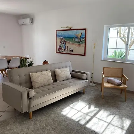 Nini's House - Aroeira, Charneca Da Caparica *