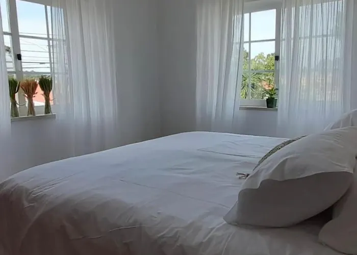 Nini's House - Aroeira, Charneca Da Caparica Holiday home Aroeira (Setubal)